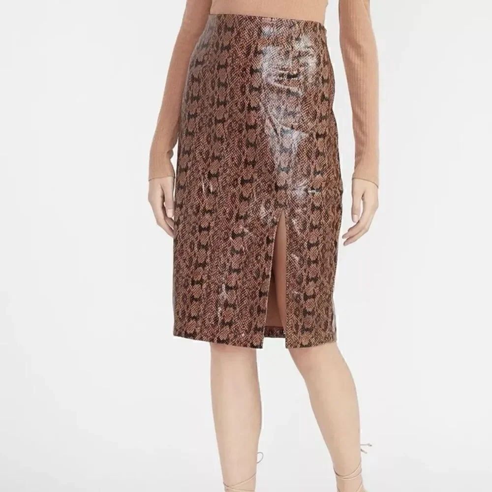 Express womens faux snake skirt